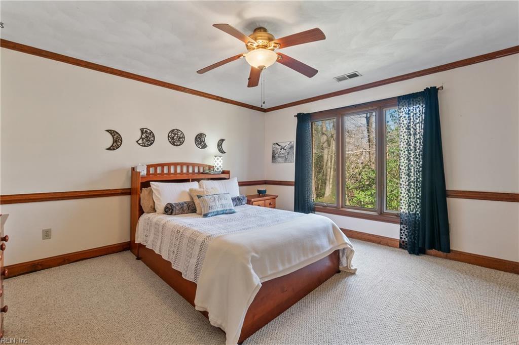 420 Woodards Ford RD