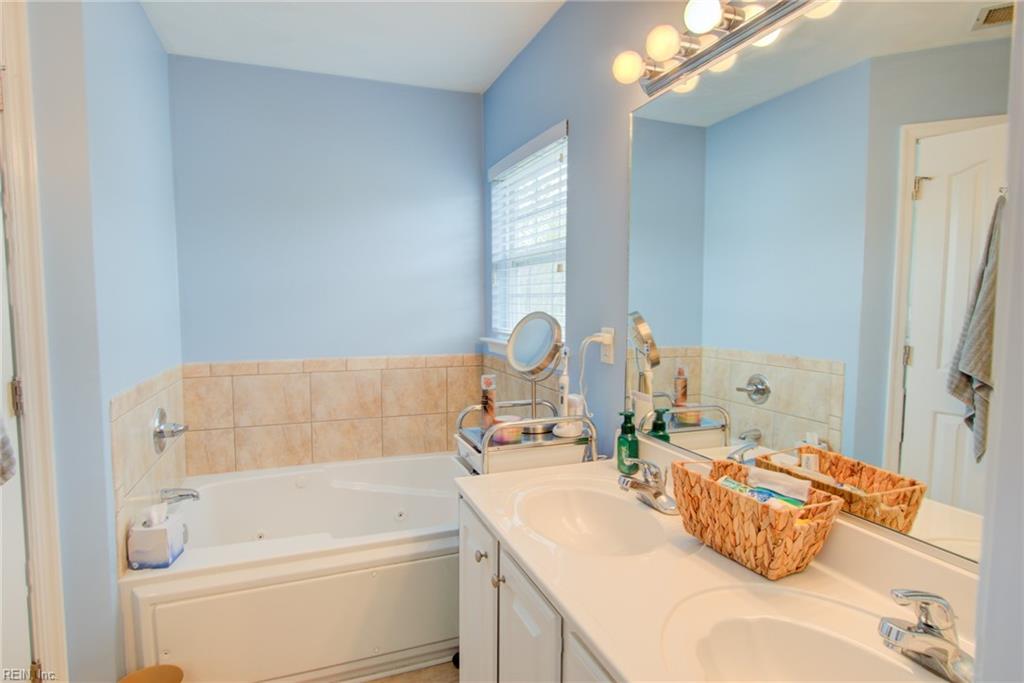 2031 Kinston Waters CT