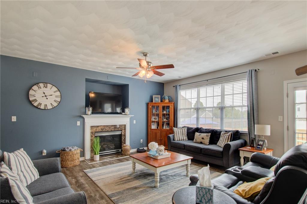 2031 Kinston Waters CT