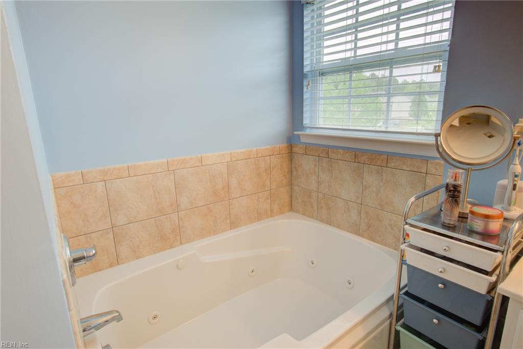 2031 Kinston Waters CT