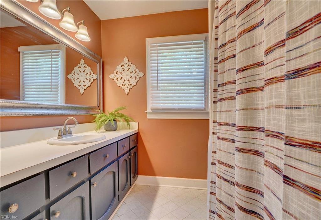 3024 Princess Anne CRES