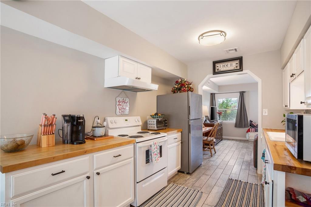 3624 Ship Chandlers WHRF