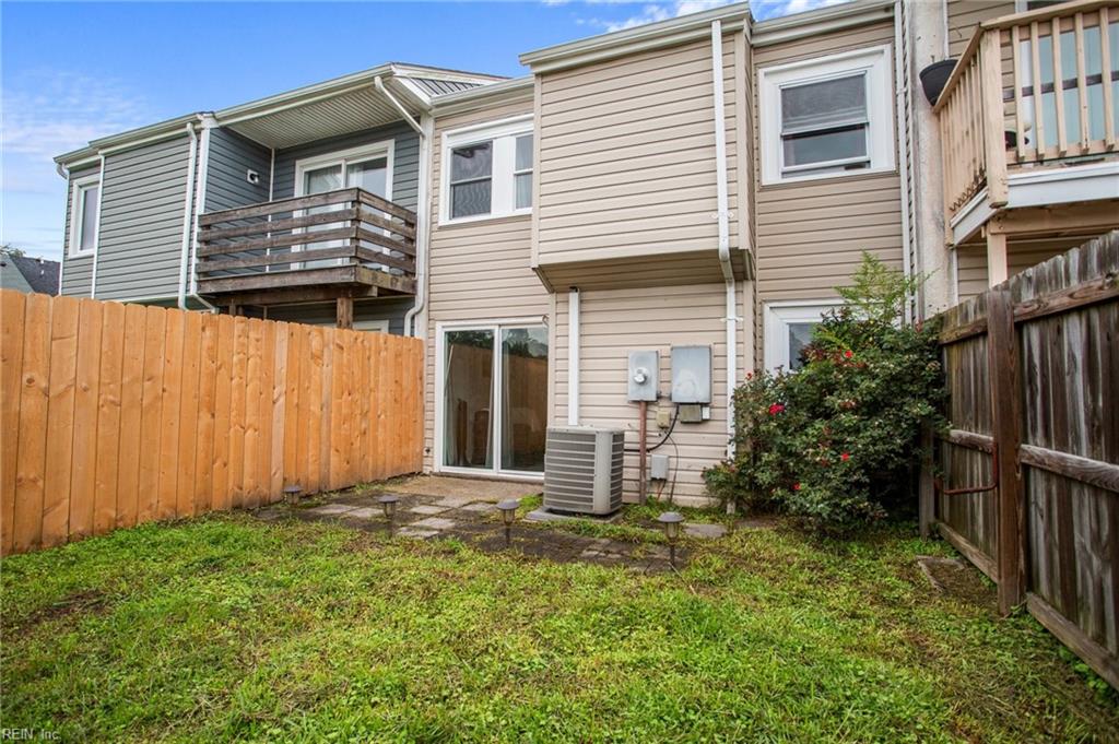 3624 Ship Chandlers WHRF