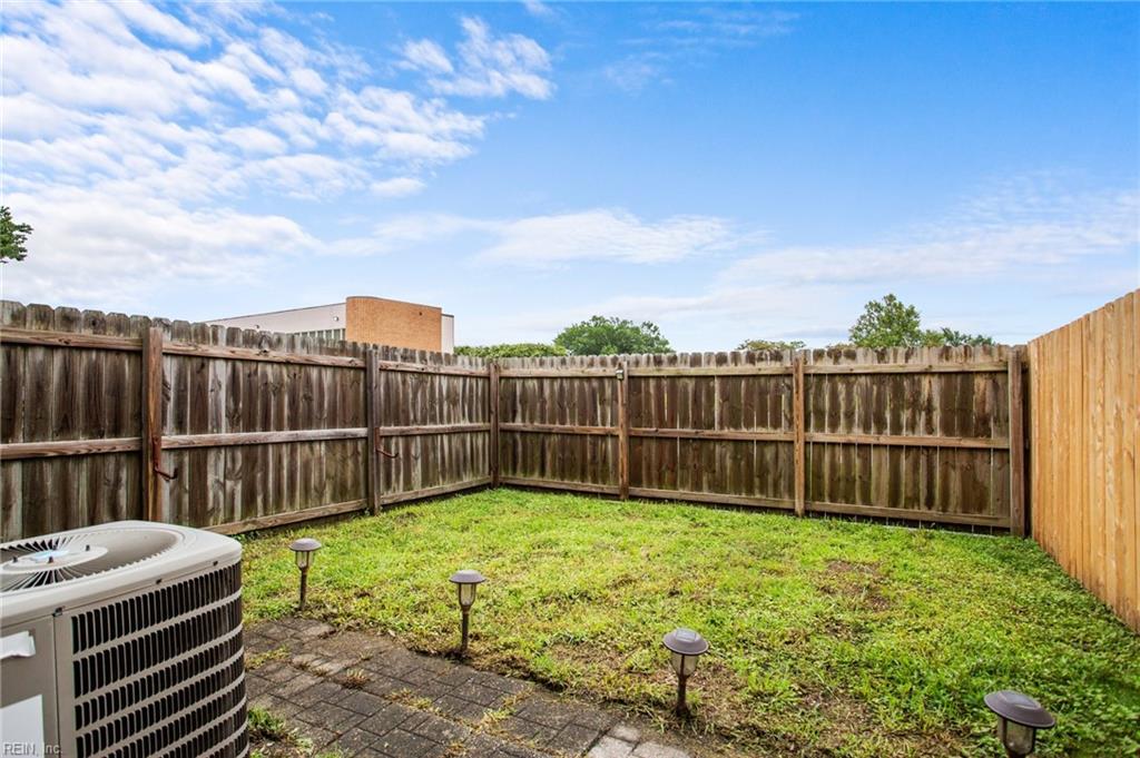 3624 Ship Chandlers WHRF