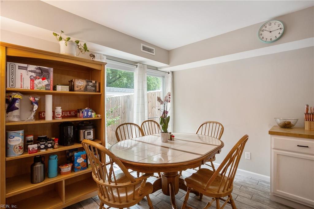 3624 Ship Chandlers WHRF