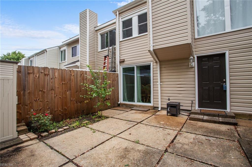 3624 Ship Chandlers WHRF