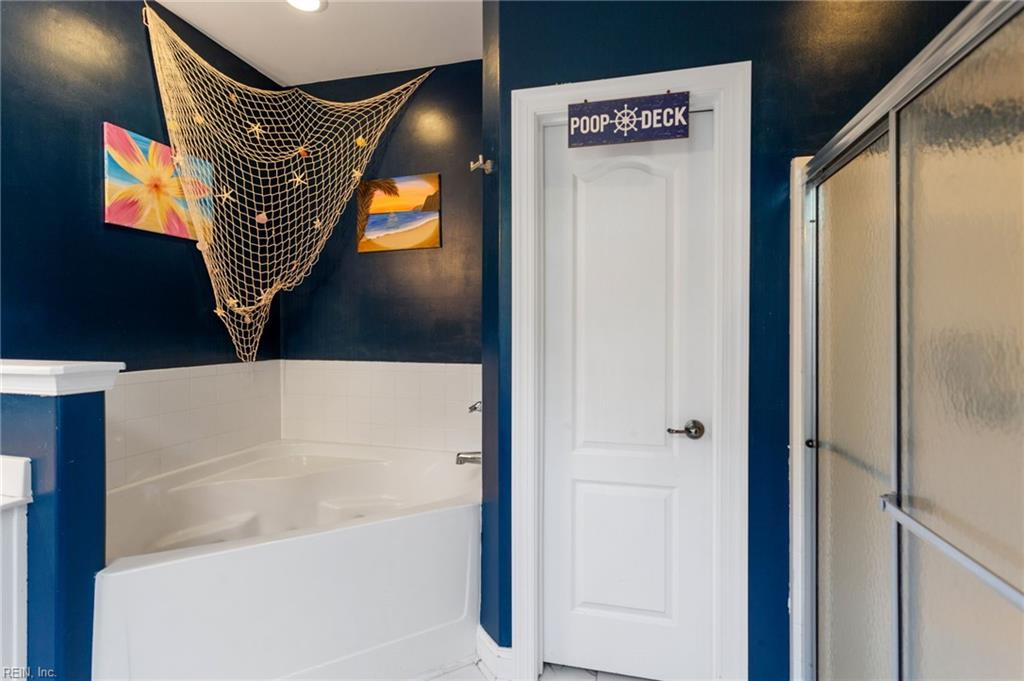 4412 Leamore Square RD