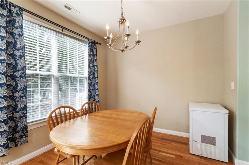 4412 Leamore Square RD