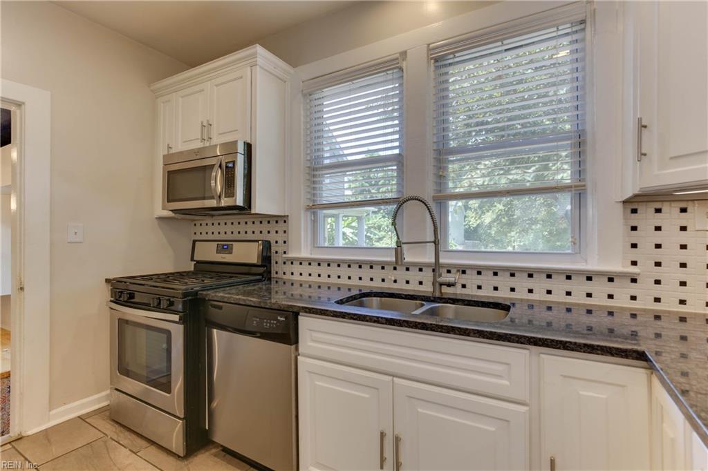 1733 Fontainebleau CRES