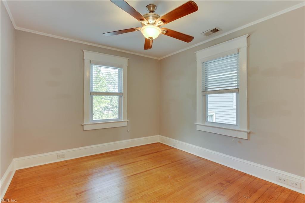 1733 Fontainebleau CRES