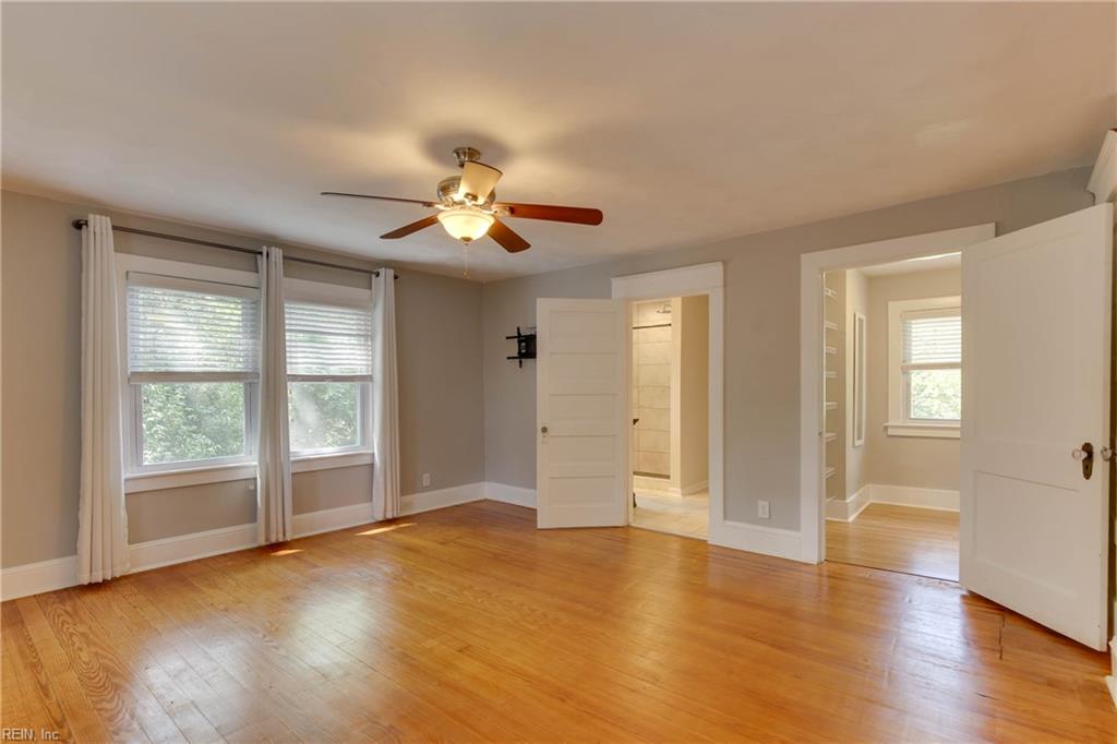 1733 Fontainebleau CRES