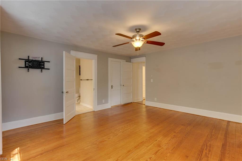 1733 Fontainebleau CRES