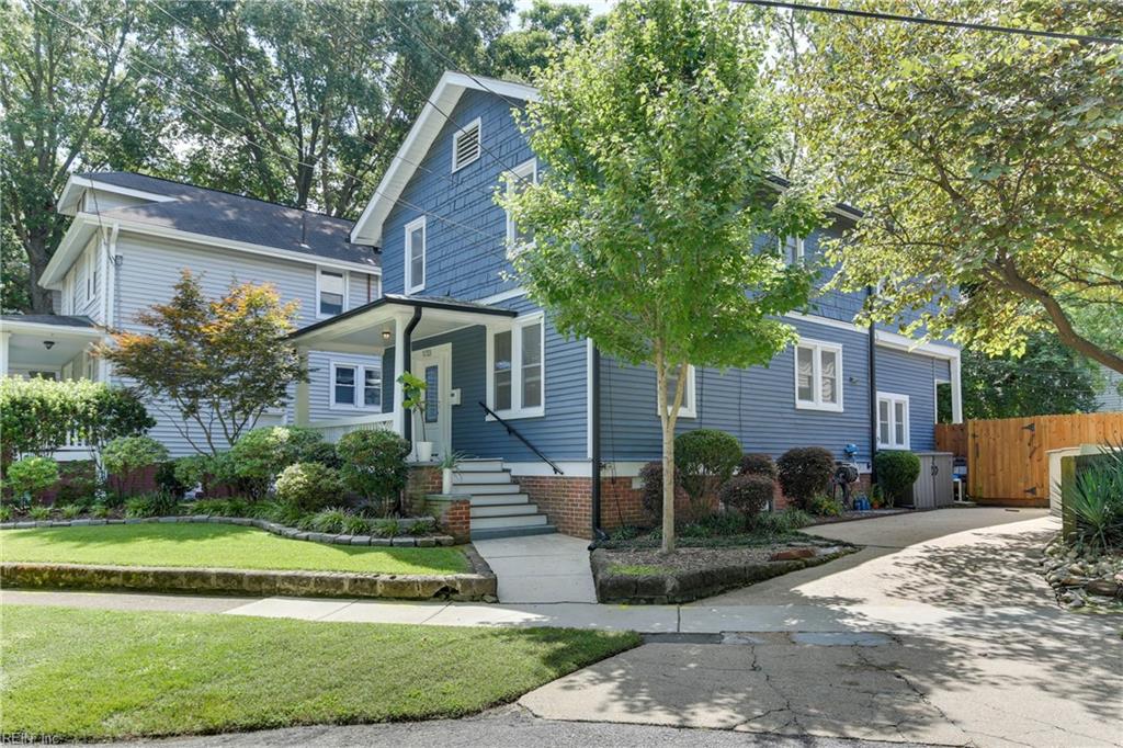 1733 Fontainebleau CRES