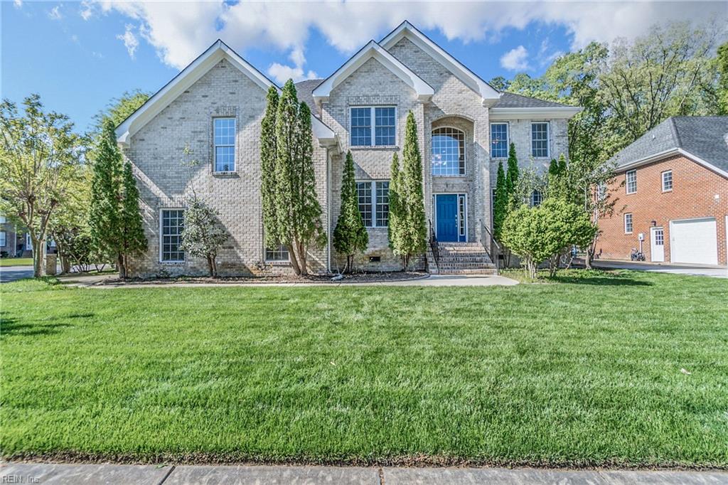 917 Country Club BLVD