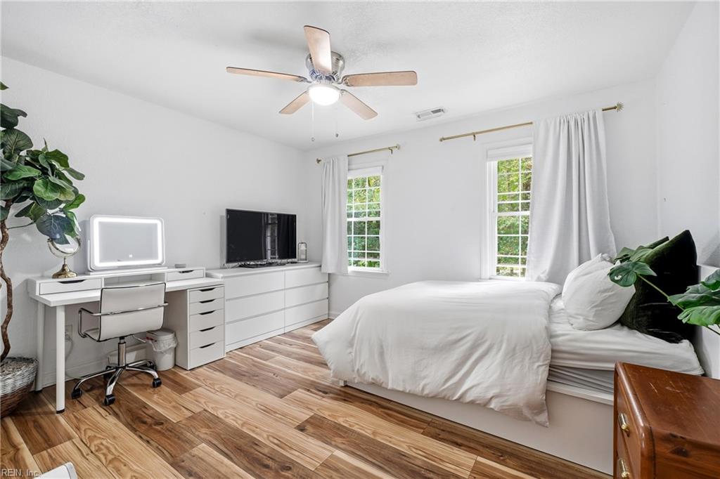 1901 Prince Edward DR