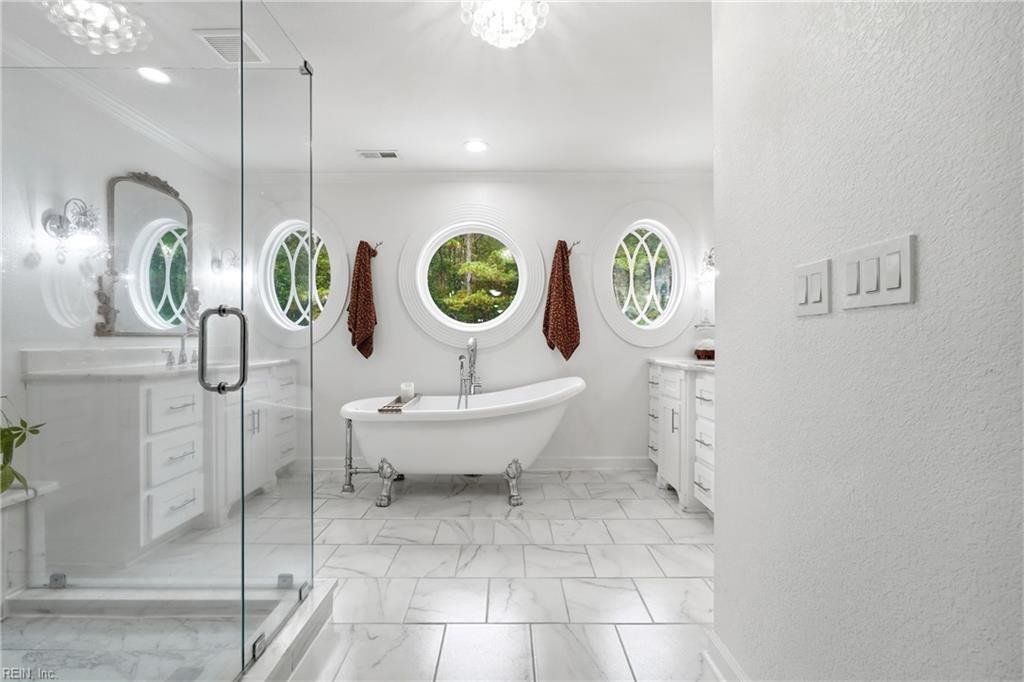 1901 Prince Edward DR