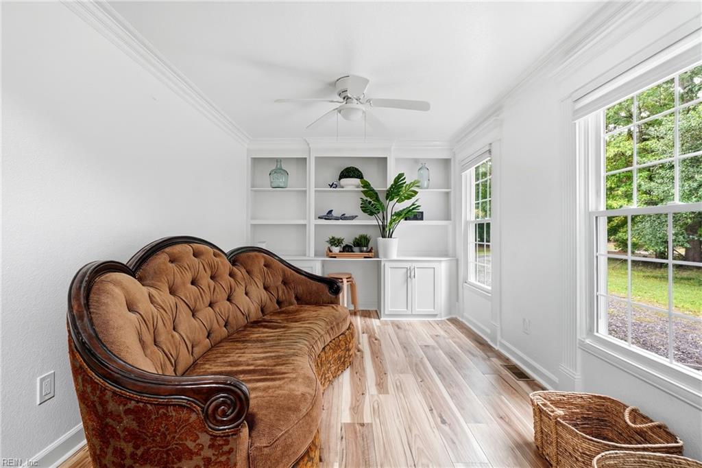 1901 Prince Edward DR