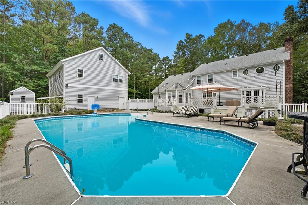 1901 Prince Edward DR