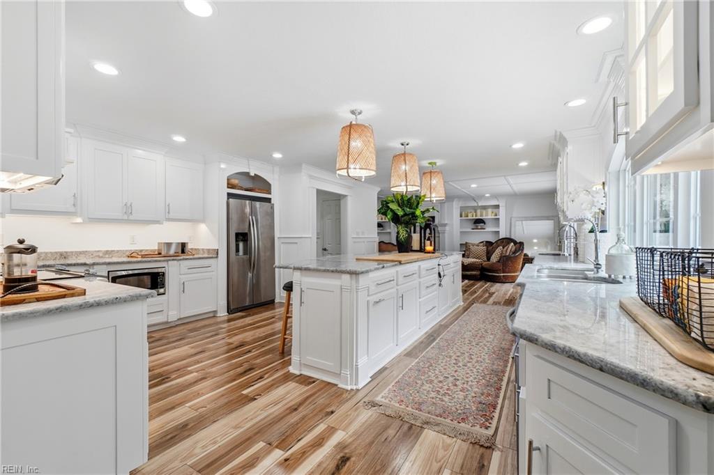 1901 Prince Edward DR