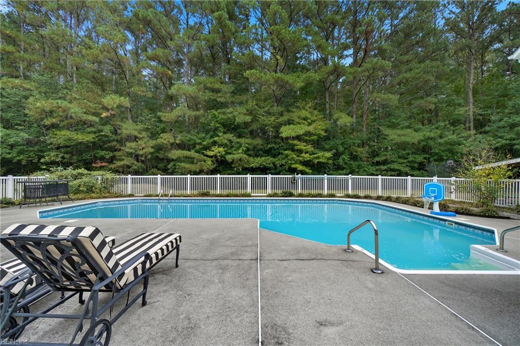 1901 Prince Edward DR