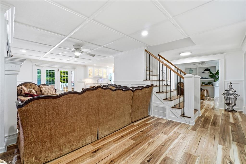 1901 Prince Edward DR