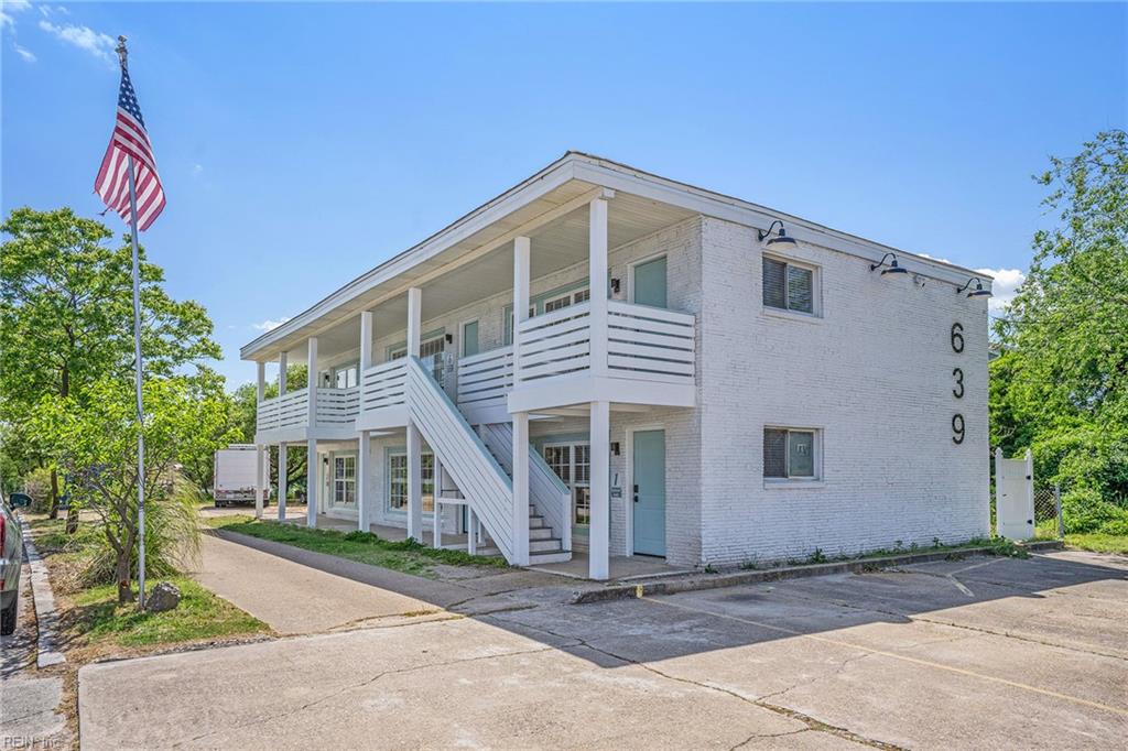 639 W Ocean View AVE