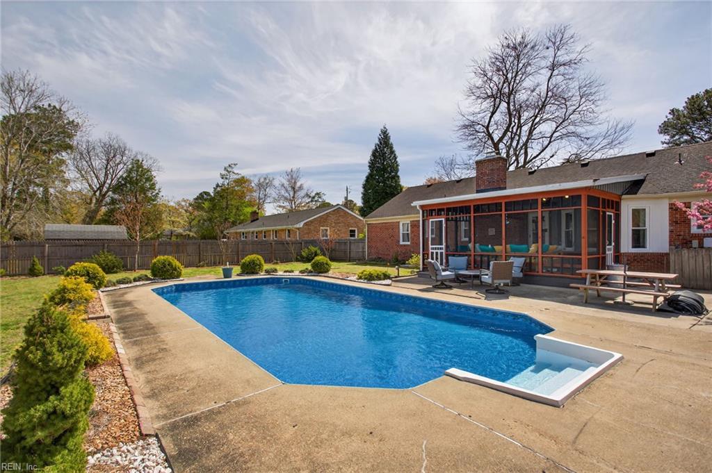 412 Warhawks RD