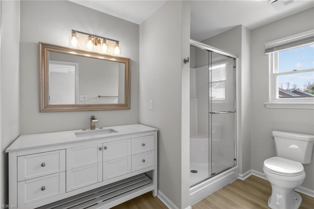 3711 Whitechapel ARCH