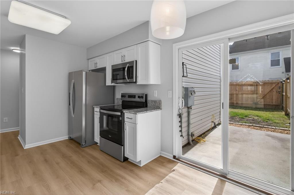 3711 Whitechapel ARCH