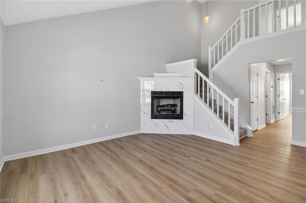 3711 Whitechapel ARCH