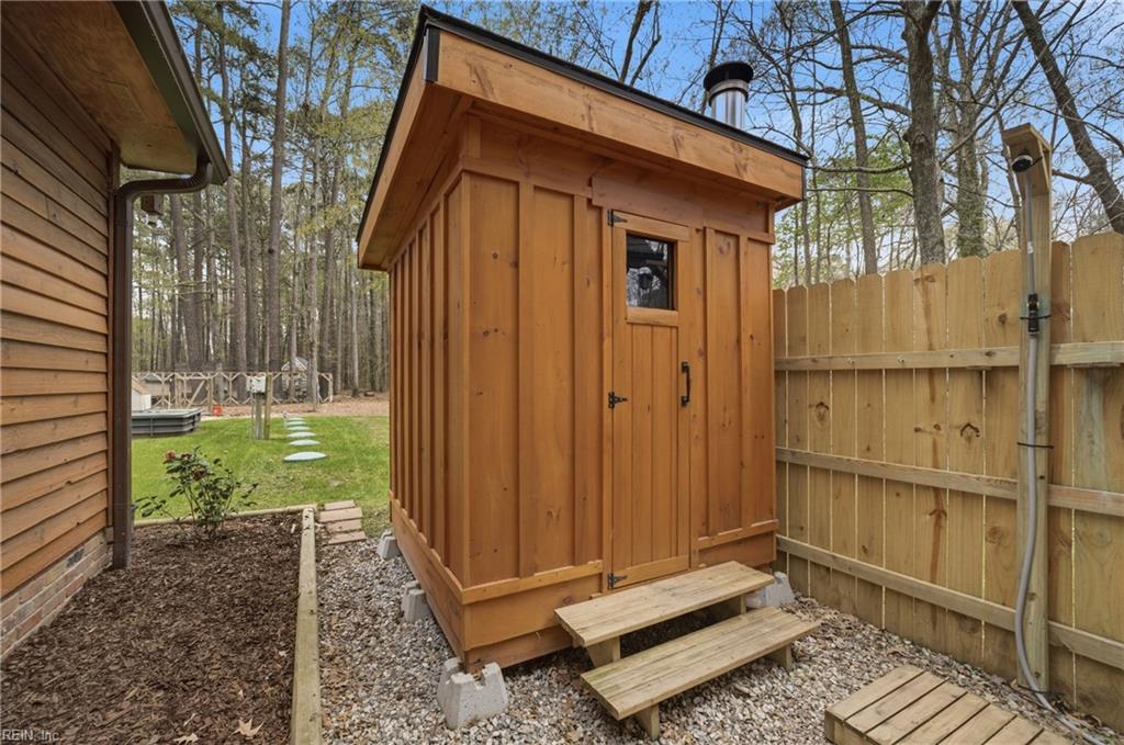 2805 Bunch Walnuts RD