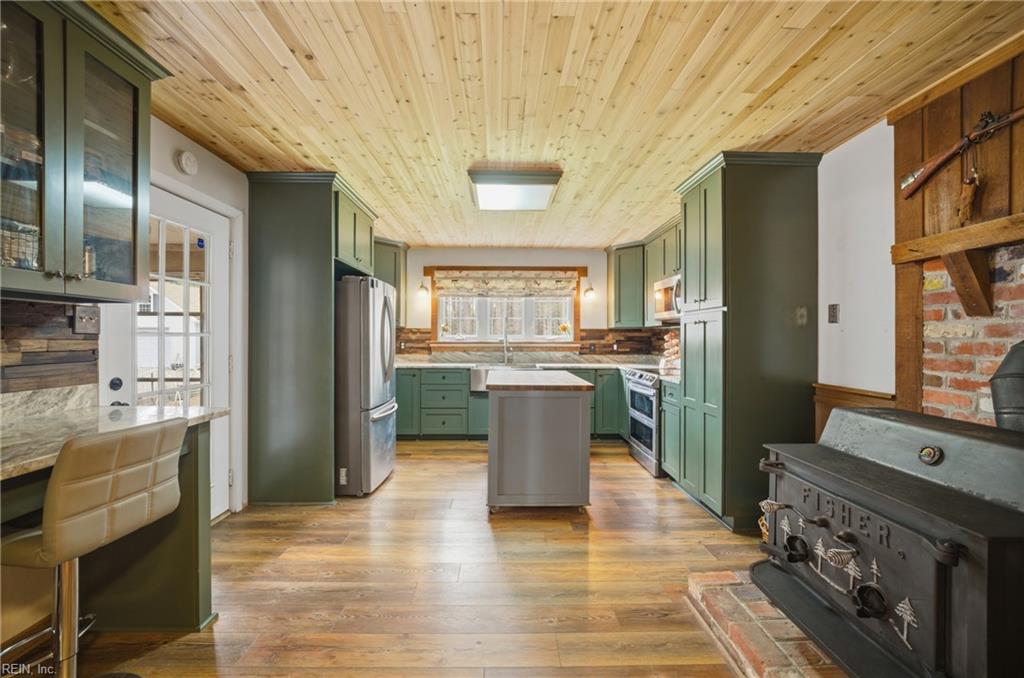 2805 Bunch Walnuts RD