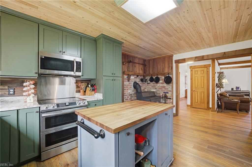 2805 Bunch Walnuts RD