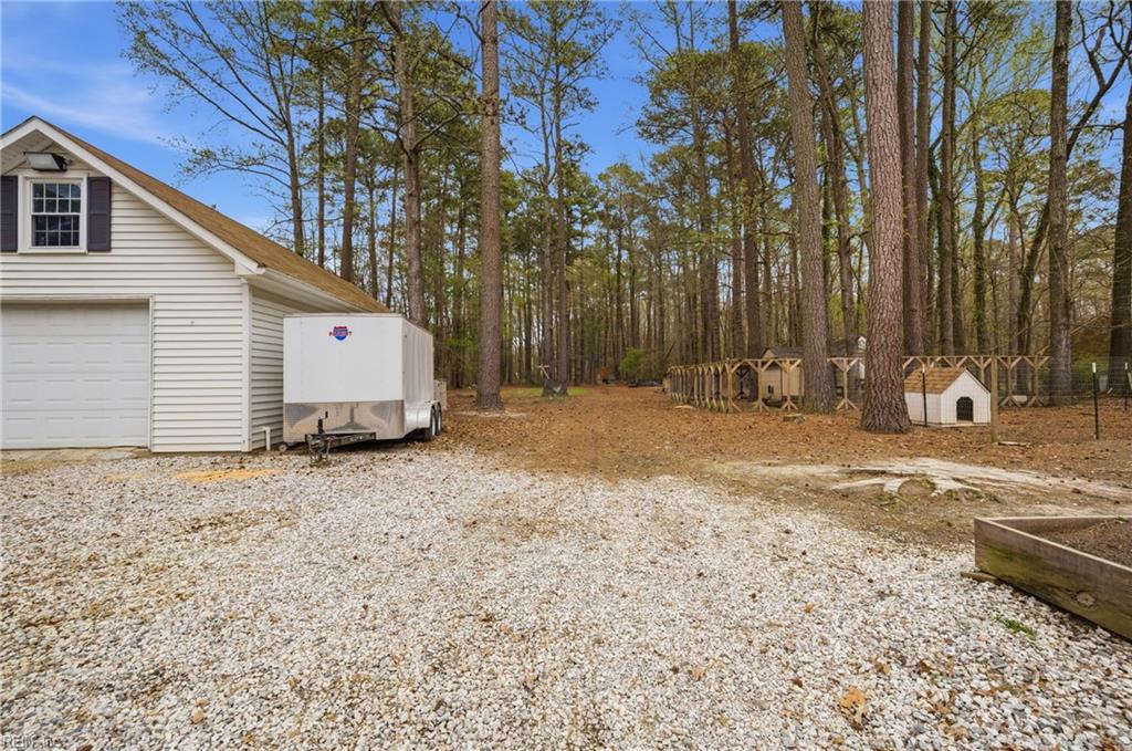 2805 Bunch Walnuts RD