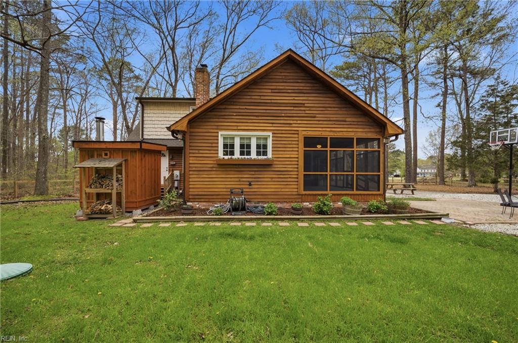 2805 Bunch Walnuts RD