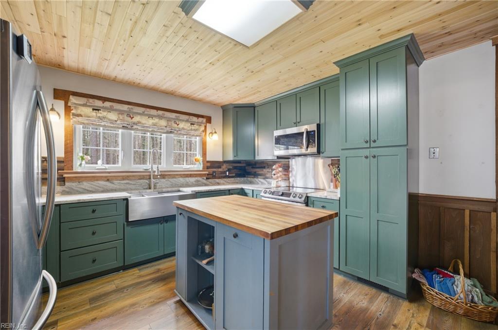 2805 Bunch Walnuts RD