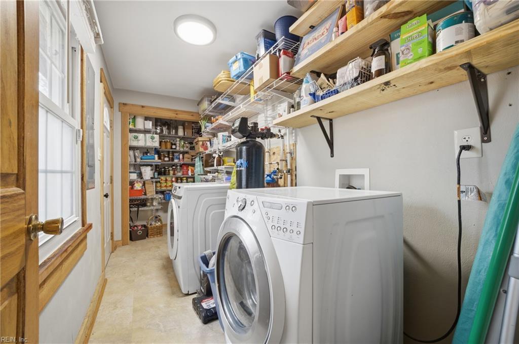 2805 Bunch Walnuts RD