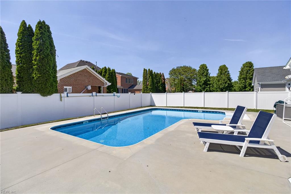 1225 Madeline Ryan WAY