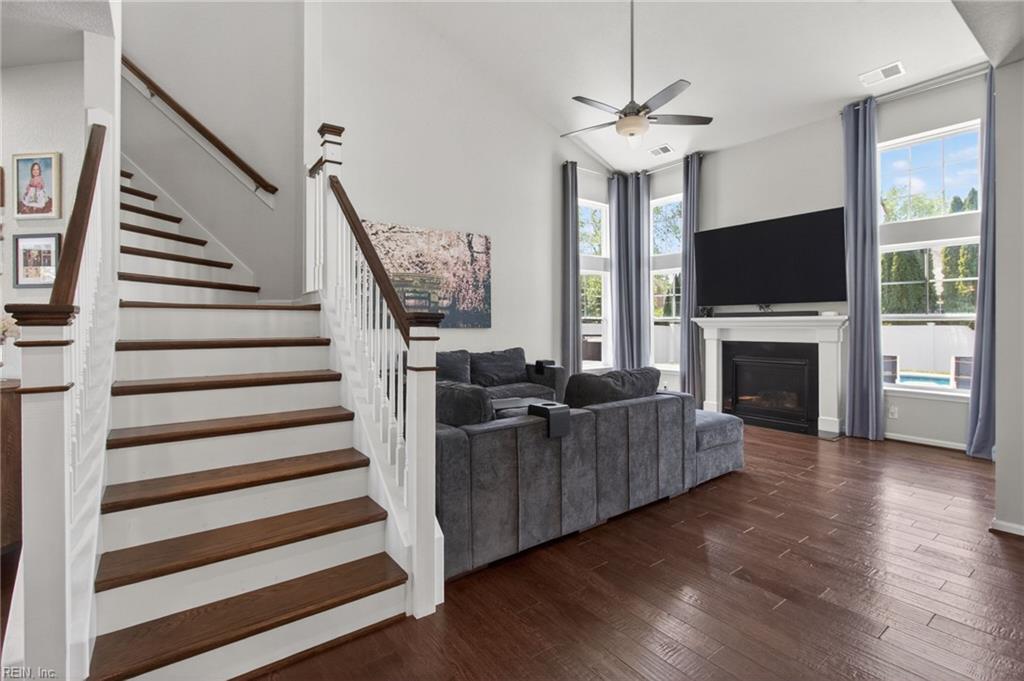 1225 Madeline Ryan WAY