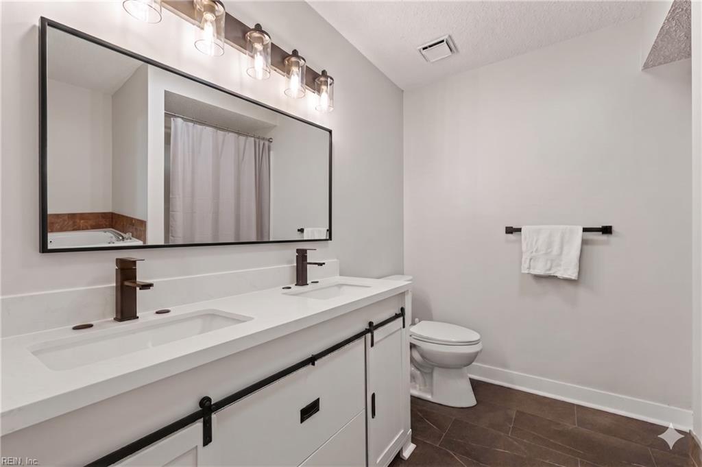 5063 Cypress Point CIR 103