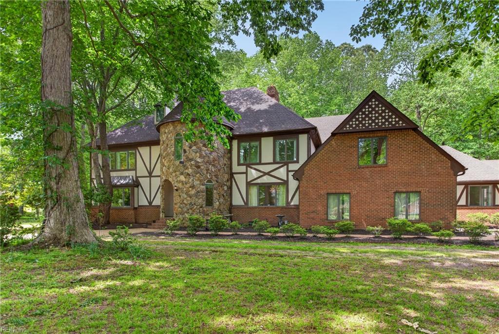 521 Woodards Ford RD