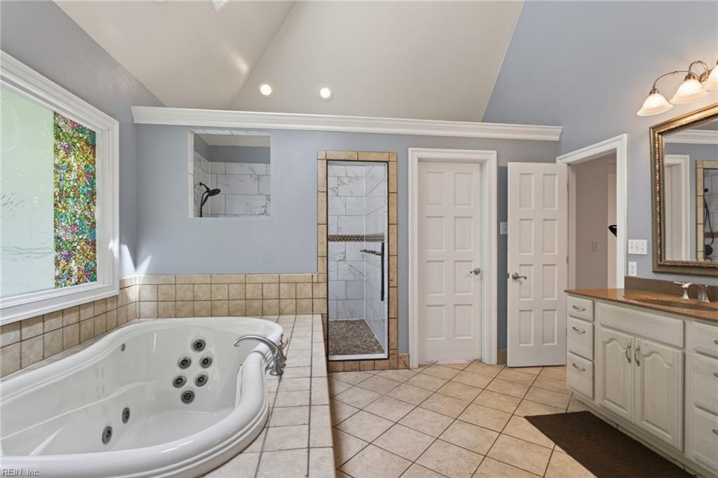 521 Woodards Ford RD