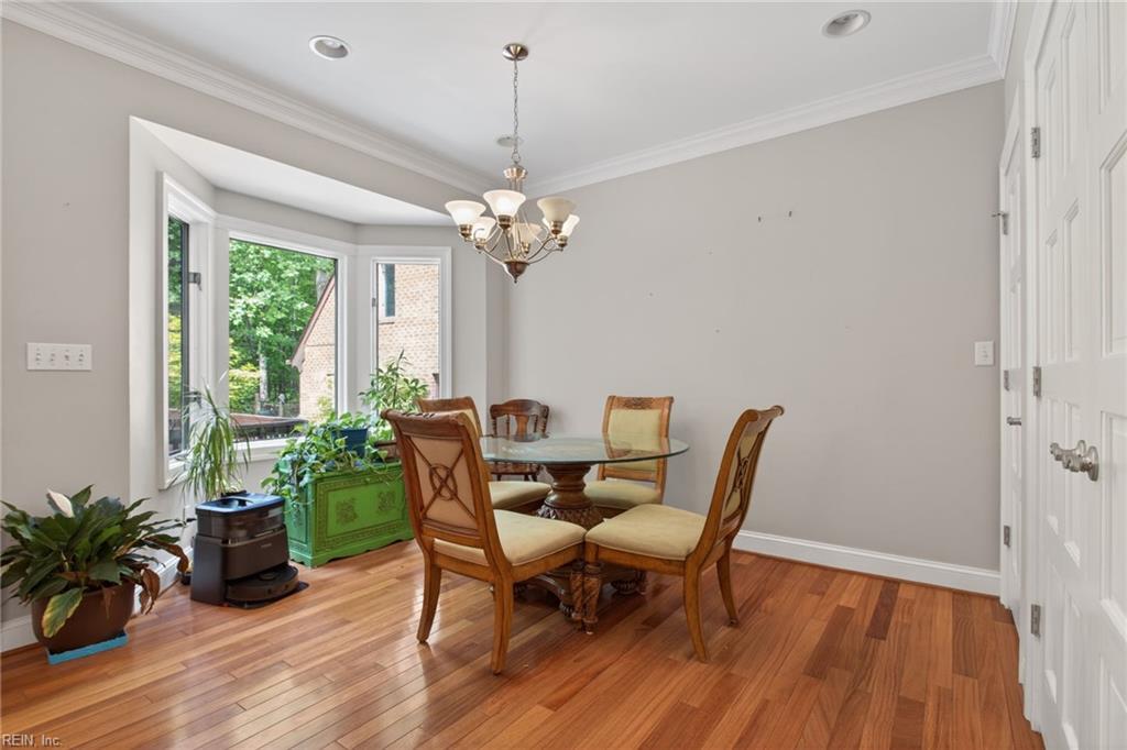 521 Woodards Ford RD