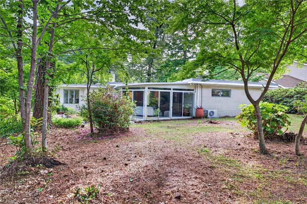 5221 Shenstone CIR