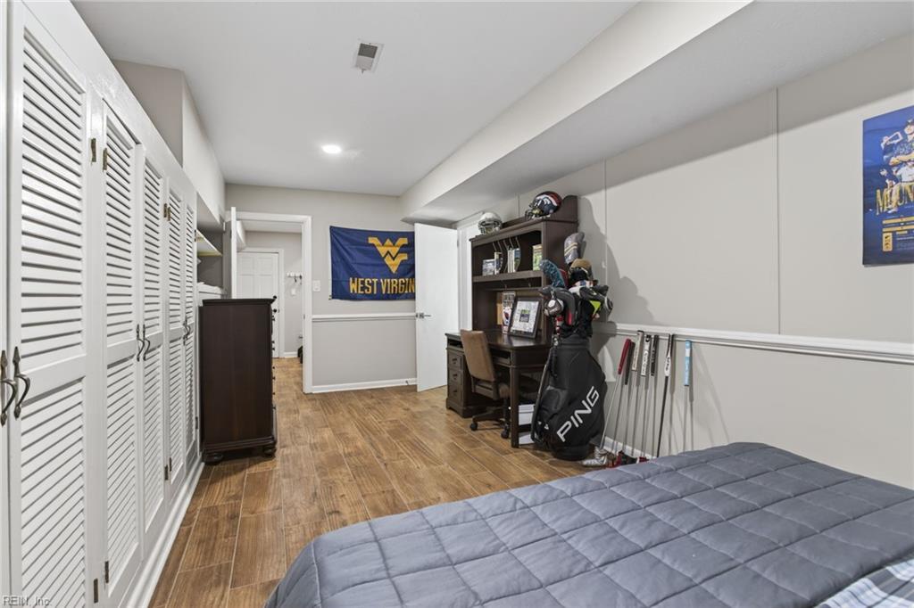 5 Valentine CT