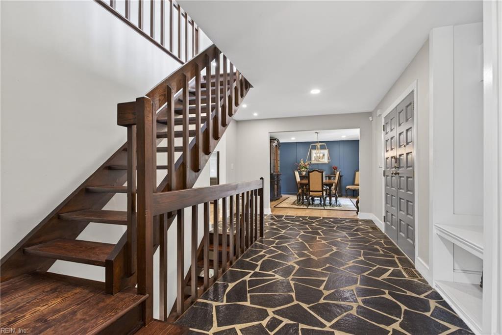 5 Valentine CT