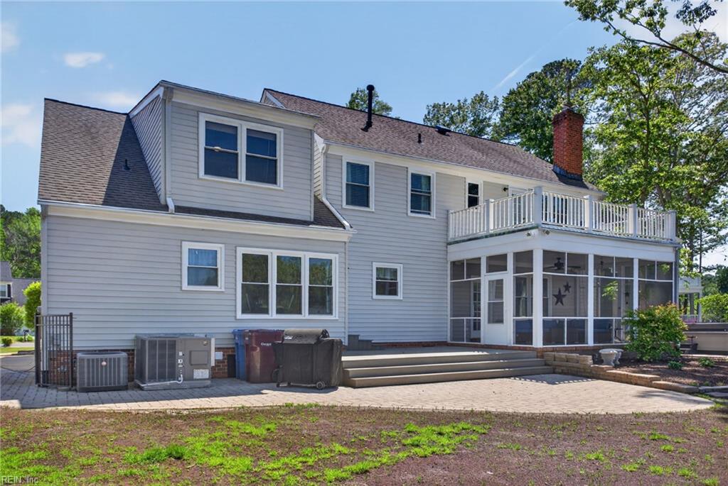 528 Belem DR