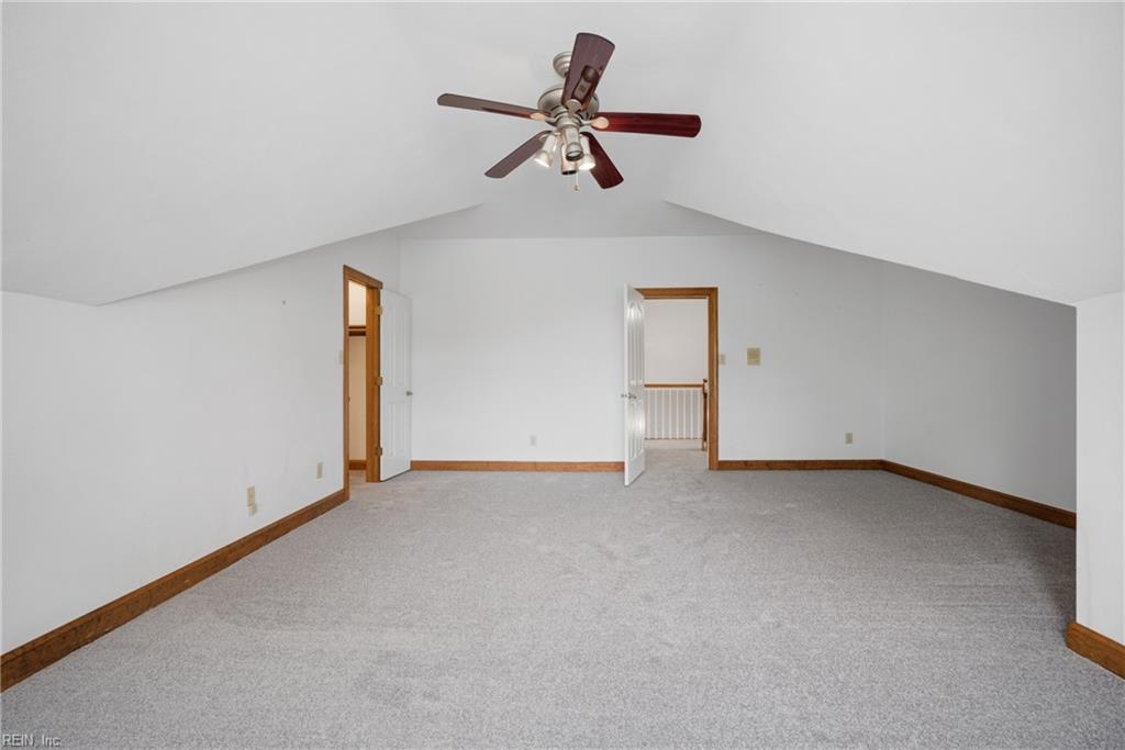 933 Forest Lakes CIR