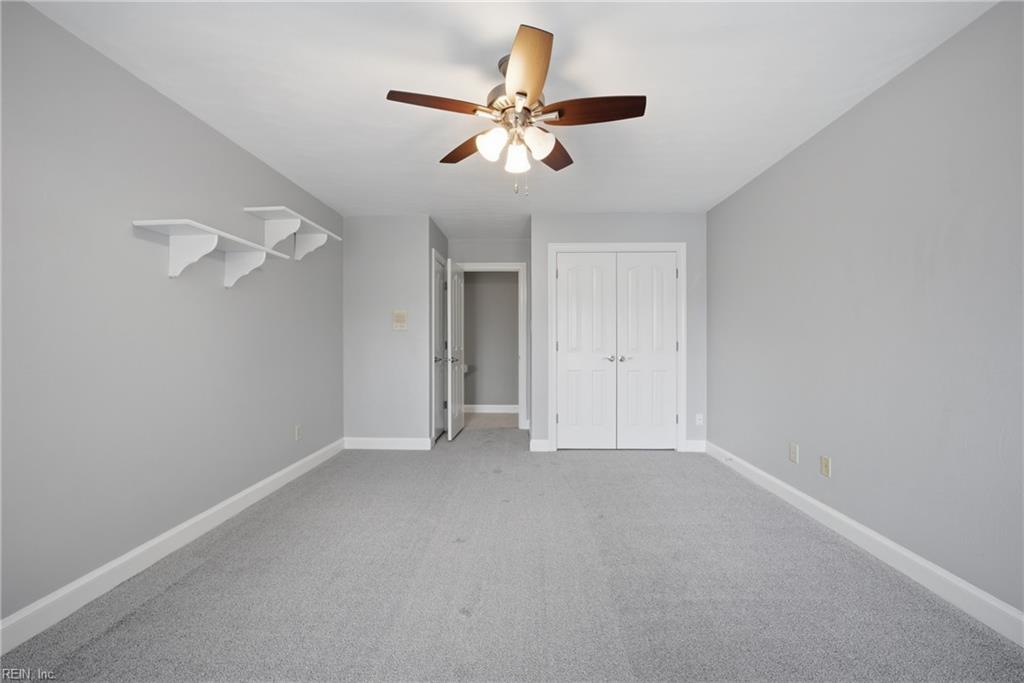 933 Forest Lakes CIR