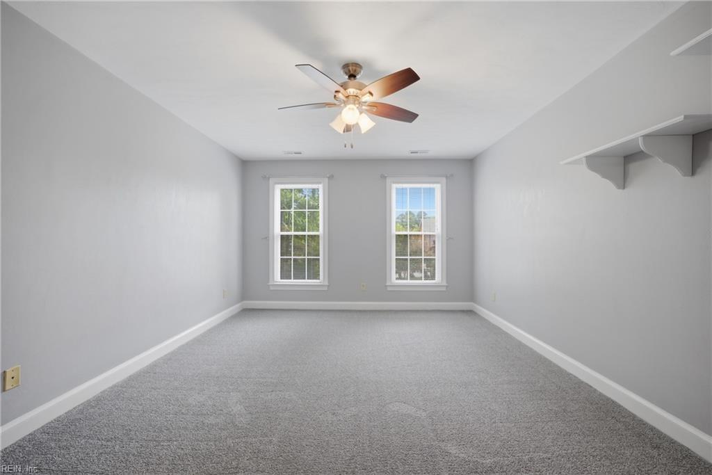 933 Forest Lakes CIR